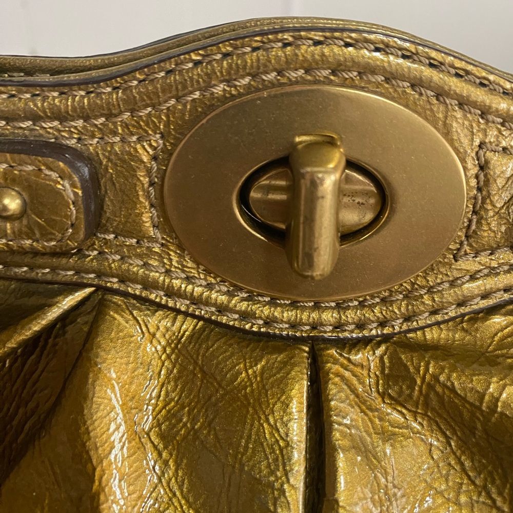 Coach Garnet Patent Leather Metallic Gold Turnlock Satchel Shoulder Handbag - Picture 6 of 11